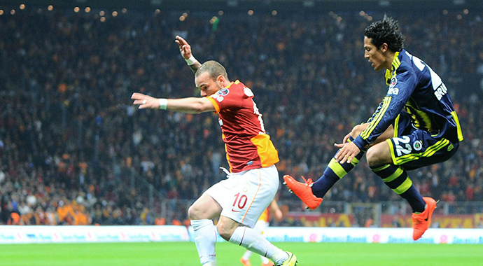 Bruno Alves'in aynı hareketi Sneijder'a da yaptığı ortaya çıktı